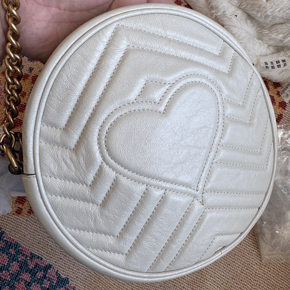 Authentic Gucci Marmont round bag crossbody - Picture 3 of 12